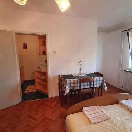 Apartment In Porec/istrien 40404